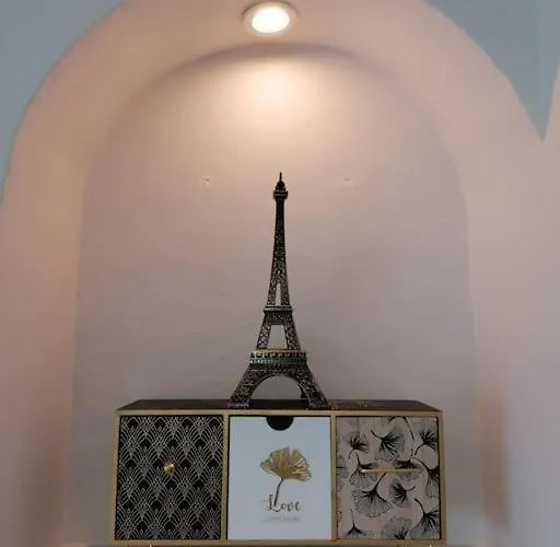 La Vie Est Belle *